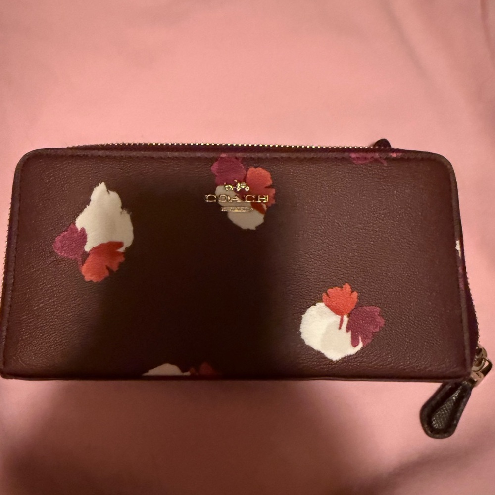 Coach wallet
